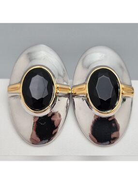 ✨2/$10✨ Silver and Gold Tone Metal Earrings Black Oval Stone Vintage Style